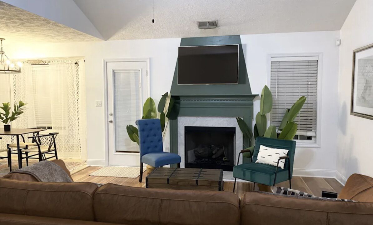 Photo of Livingroom in Fayetteville