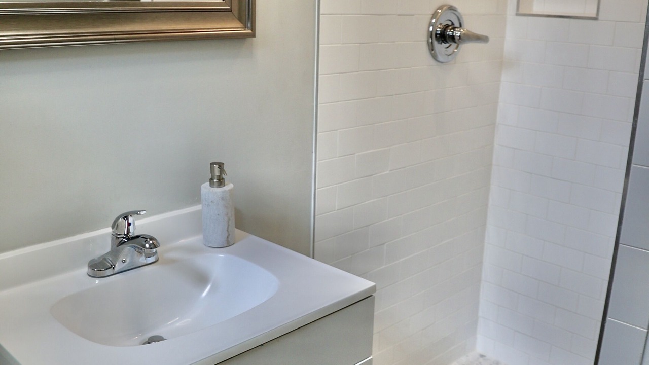 Photo of Bathroom in Pineywoods