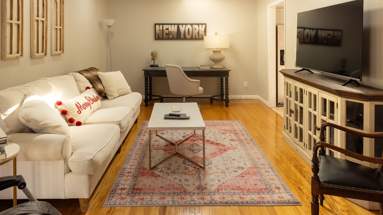 Photo of Livingroom in Huntsville