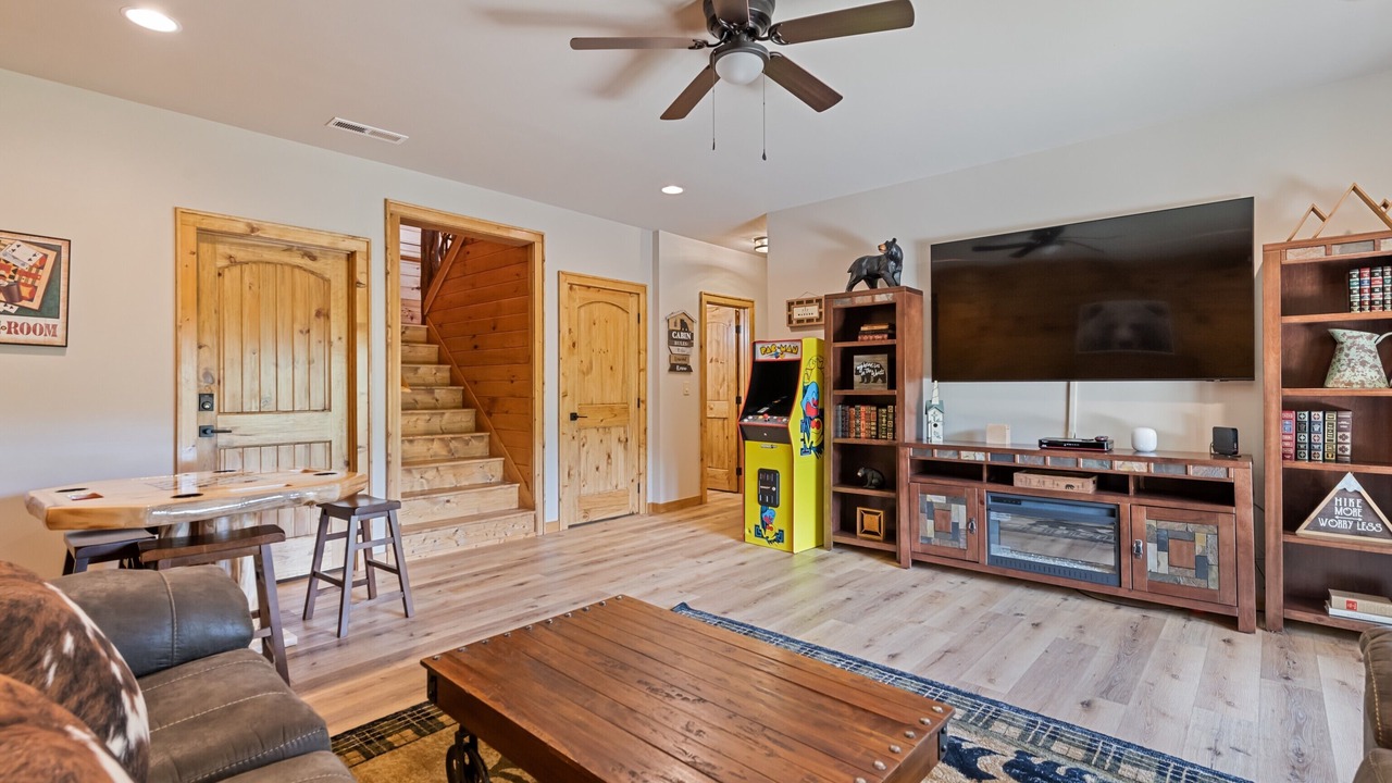 Photo of Livingroom in Maggie Valley