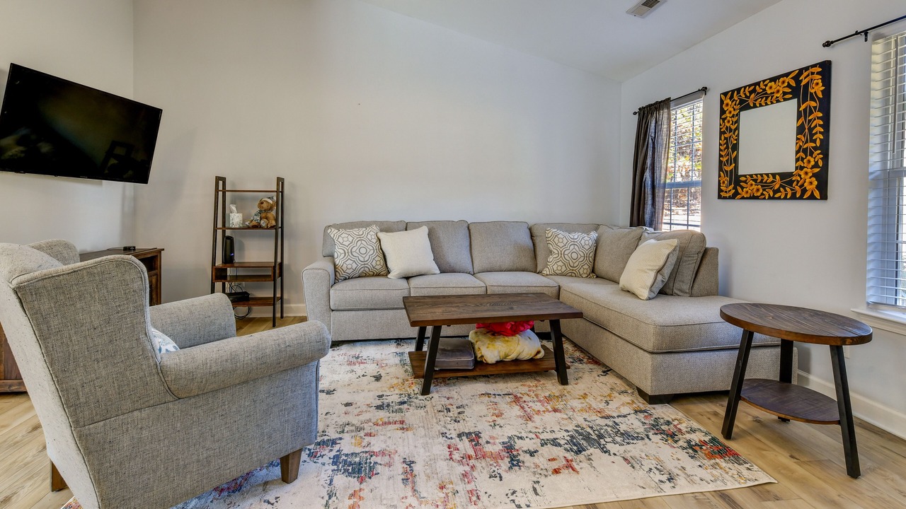 Photo of Bedroom in Troutman