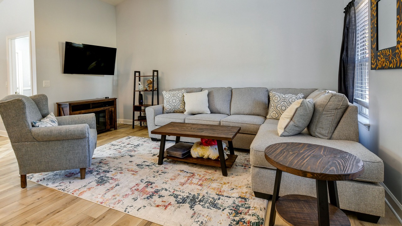 Photo of Livingroom in Troutman