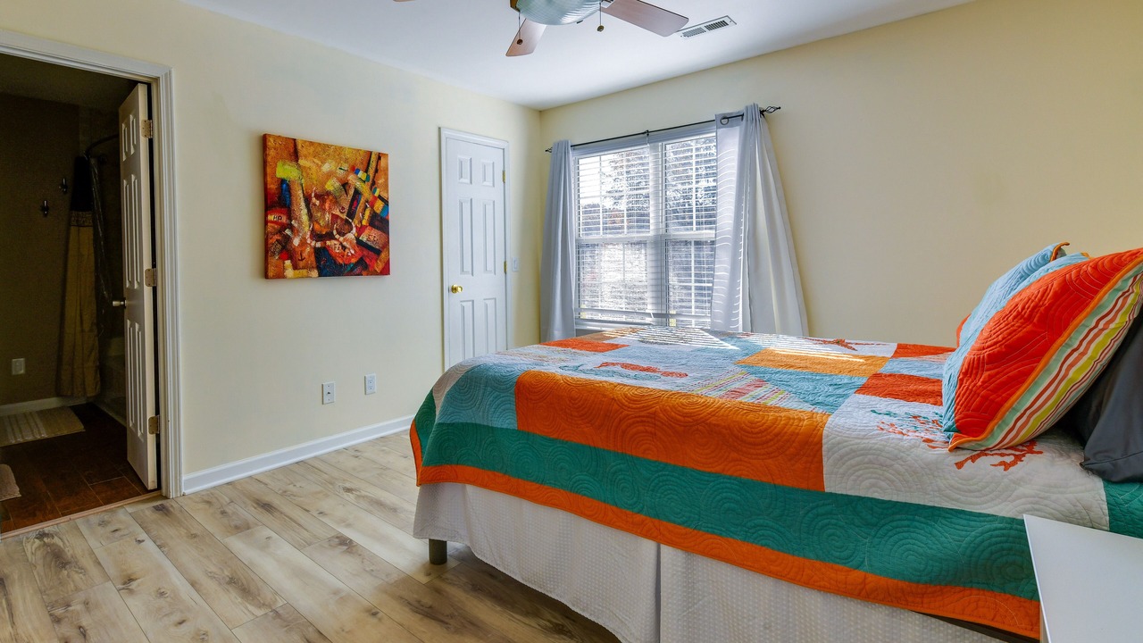 Photo of Bedroom in Troutman
