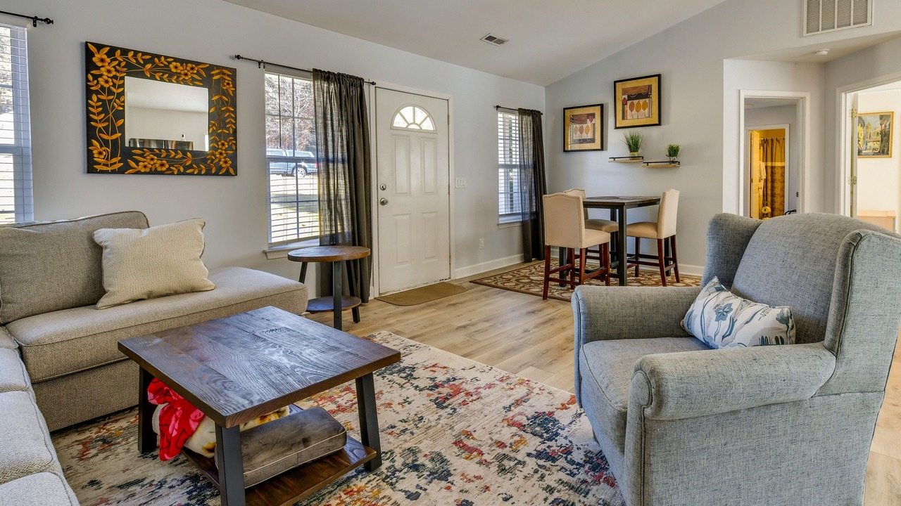 Photo of Livingroom in Troutman