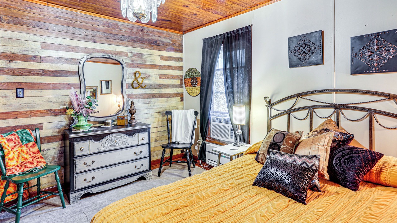 Photo of Bedroom in Como