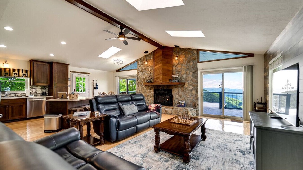 Photo of Livingroom in Franklin