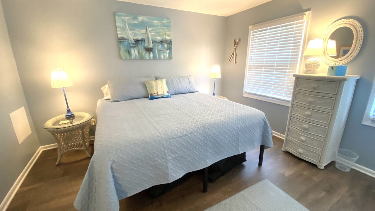 Photo of Bedroom in Lake Waccamaw
