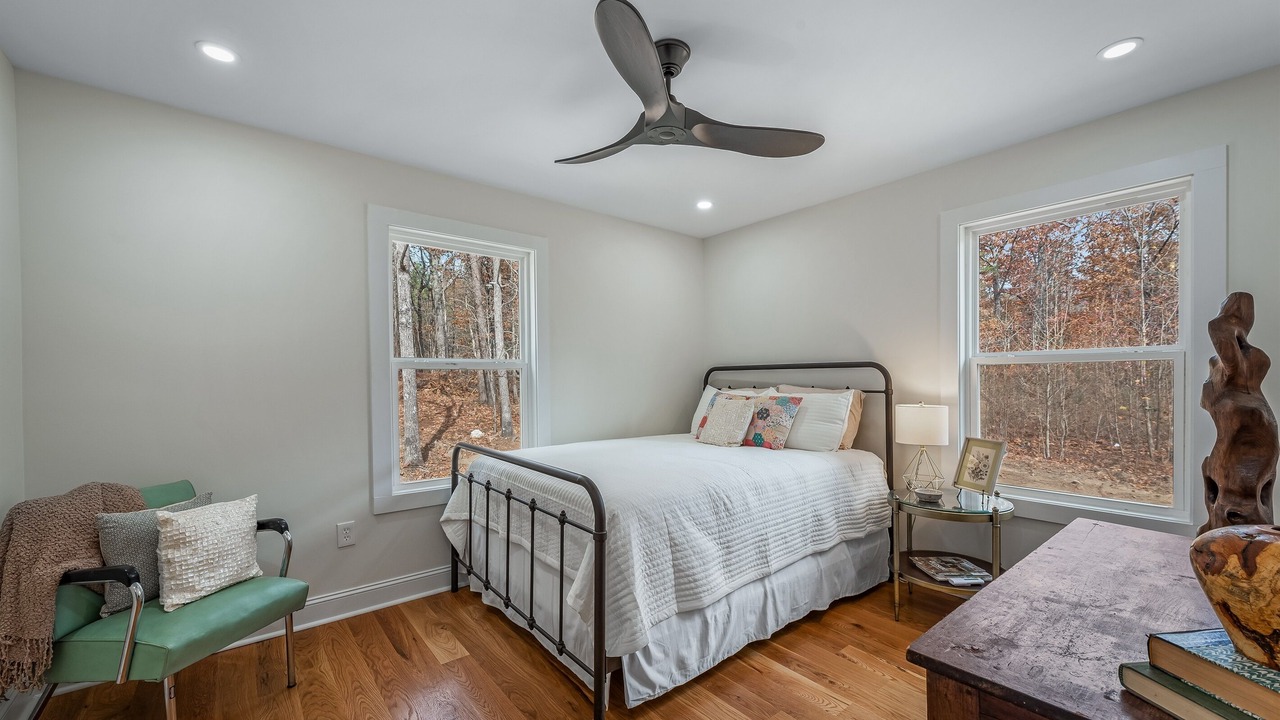 Photo of Bedroom in Mentone