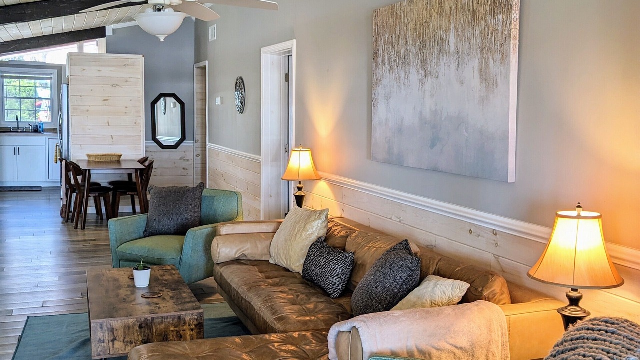 Photo of Livingroom in Lake Waccamaw