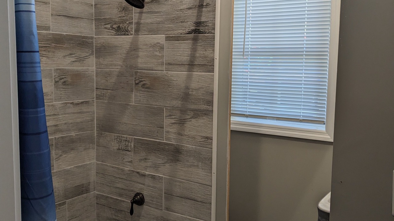 Photo of Bathroom in Lake Waccamaw