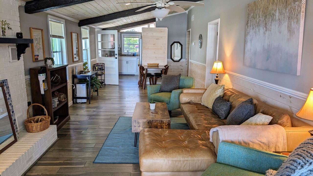 Photo of Livingroom in Lake Waccamaw