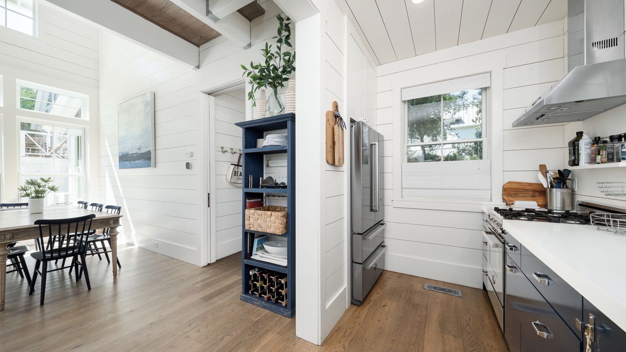 Photo of Kitchen in Cape Fear Station