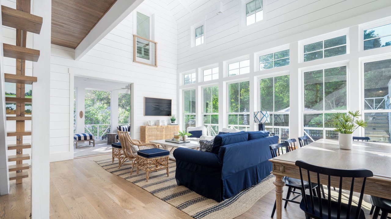 Photo of Livingroom in Cape Fear Station
