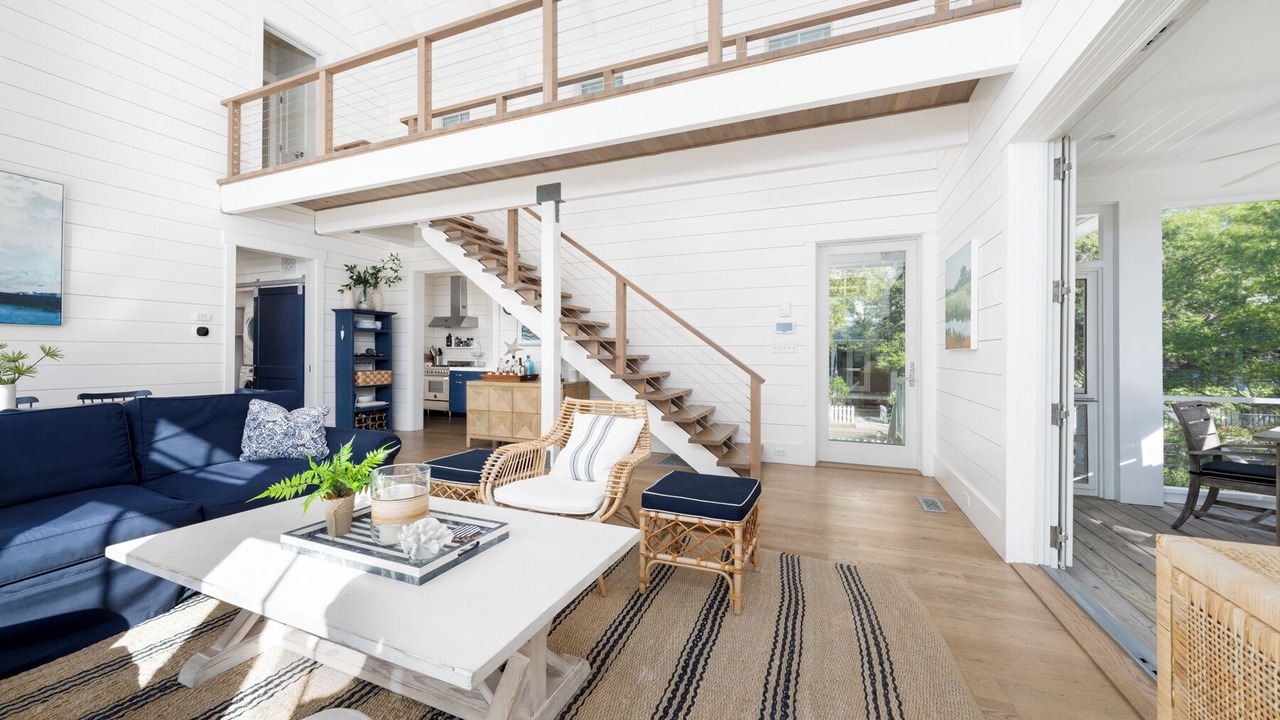 Photo of Livingroom in Cape Fear Station