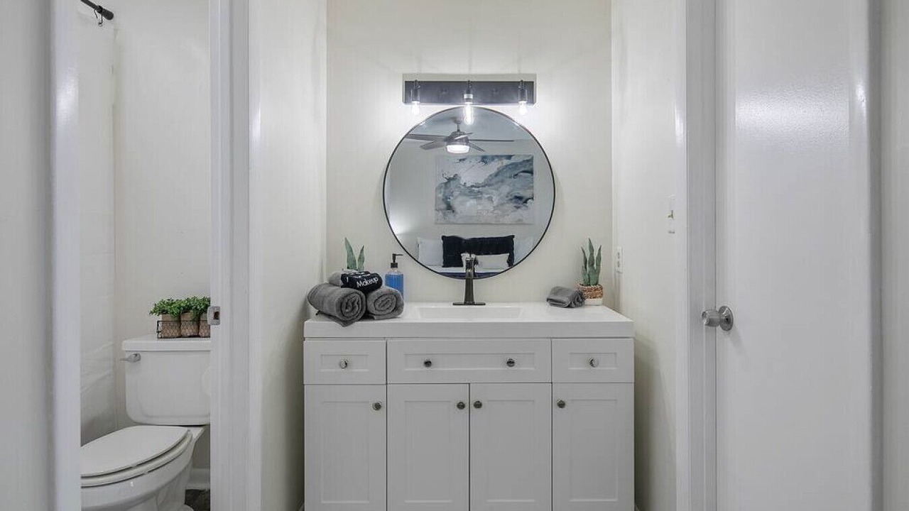 Photo of Bathroom in Pine Forest
