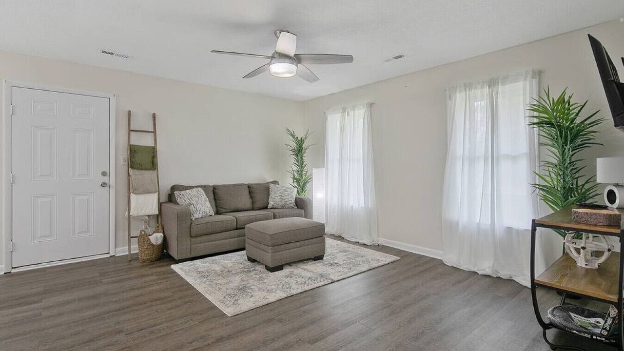 Photo of Livingroom in Pine Forest