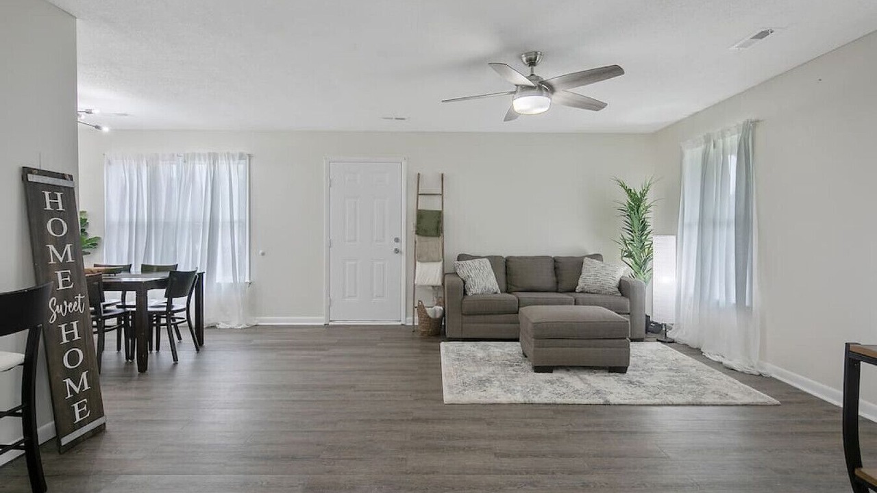 Photo of Livingroom in Pine Forest
