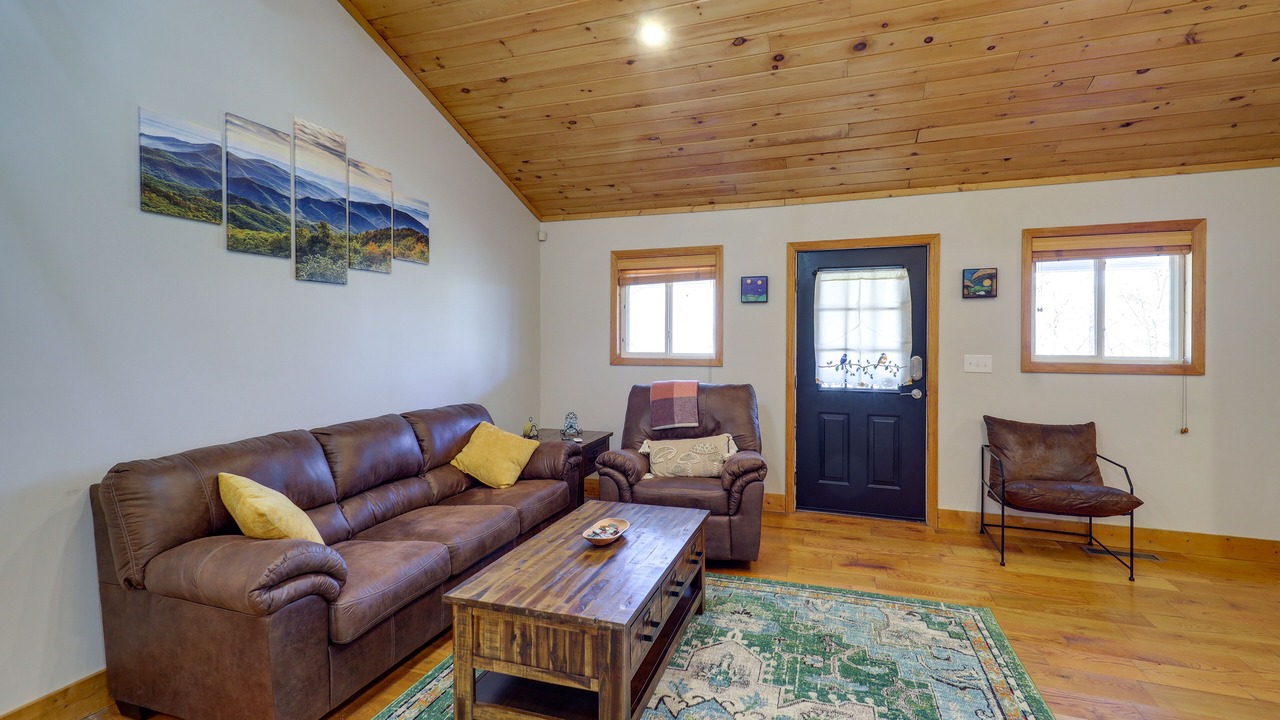 Photo of Bedroom in Spruce Pine