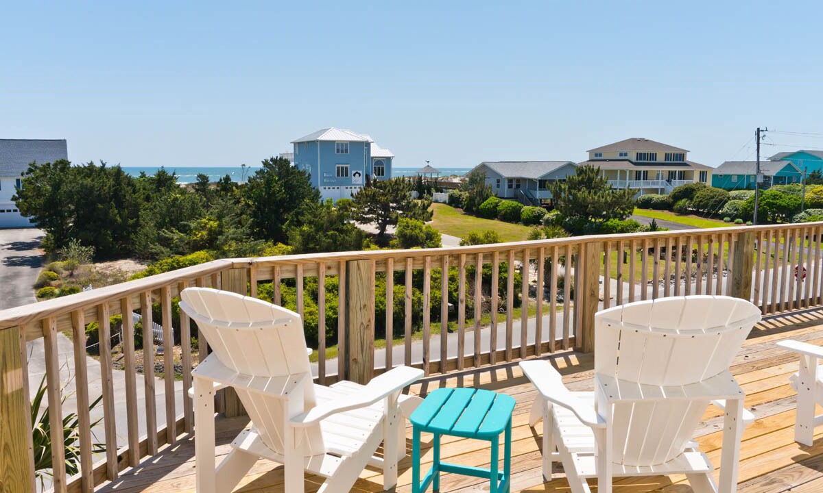 Photo of Patio Balcony in Emerald Isle
