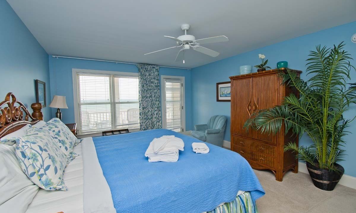 Photo of Others in Emerald Isle