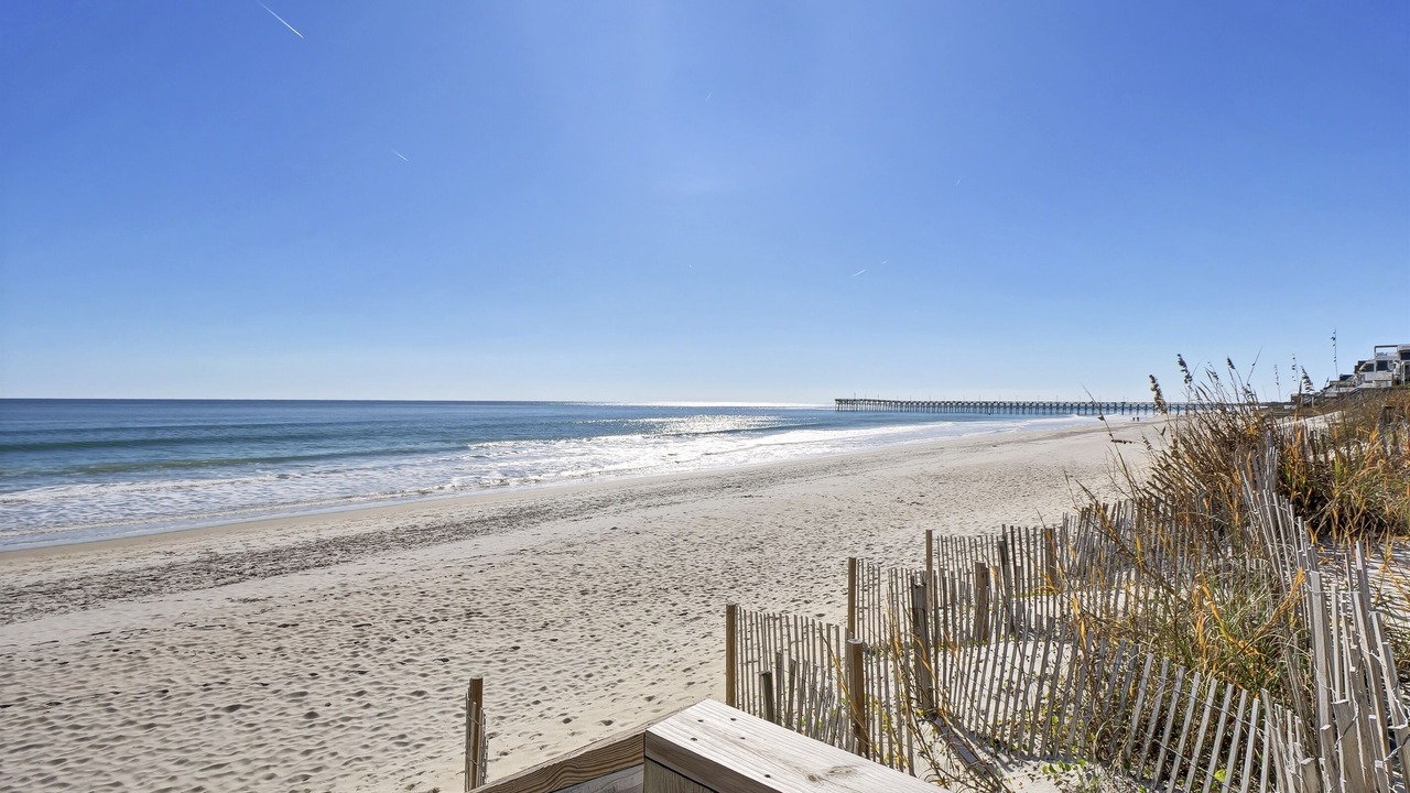Photo of Others in Surf City