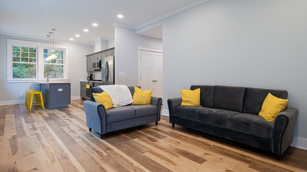 Photo of Livingroom in Historic Montford