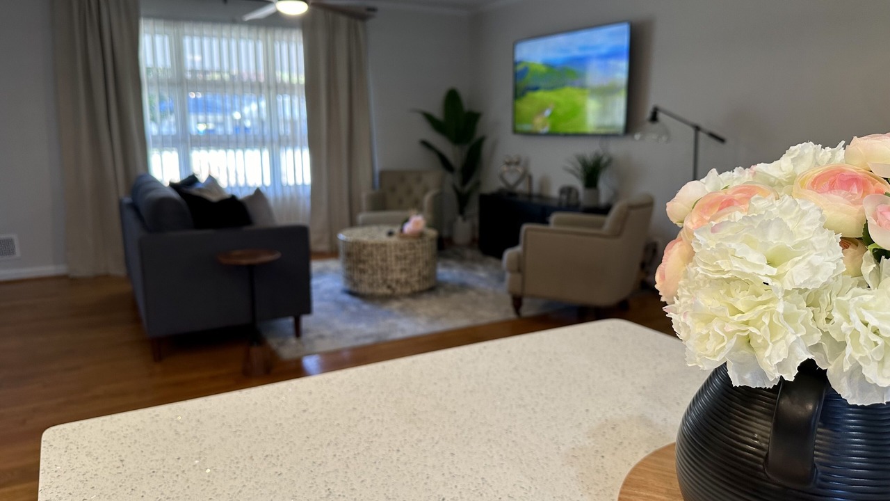 Photo of Livingroom in Northeast Raleigh