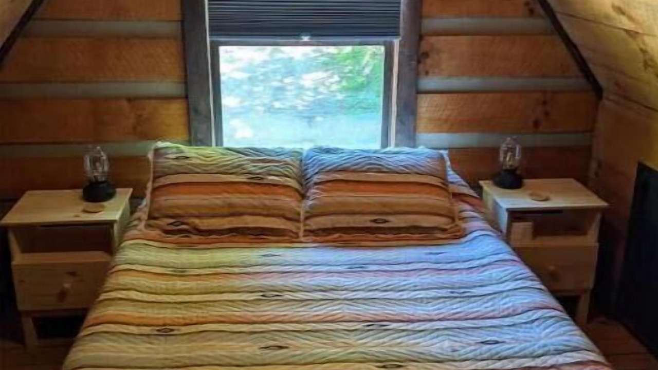 Photo of Bedroom in Sylva