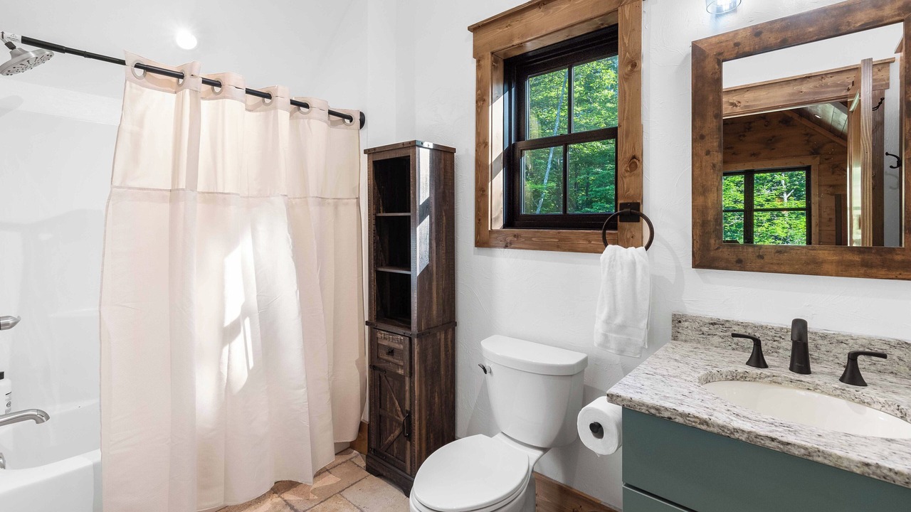 Photo of Bathroom in Cashiers