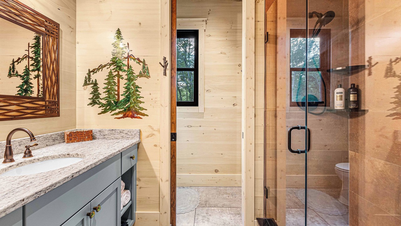 Photo of Bathroom in Cashiers