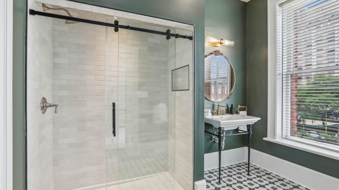 Photo of Bathroom in Historic District - North
