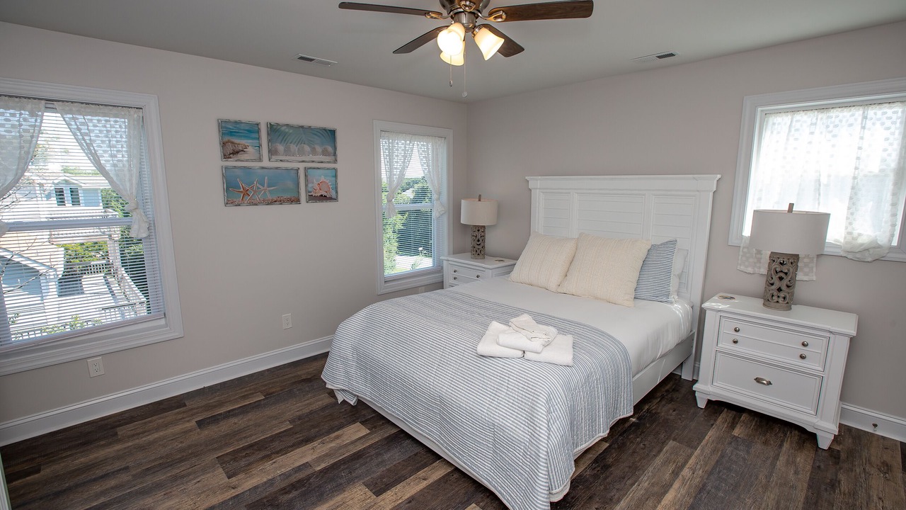 Photo of Bedroom in Emerald Isle