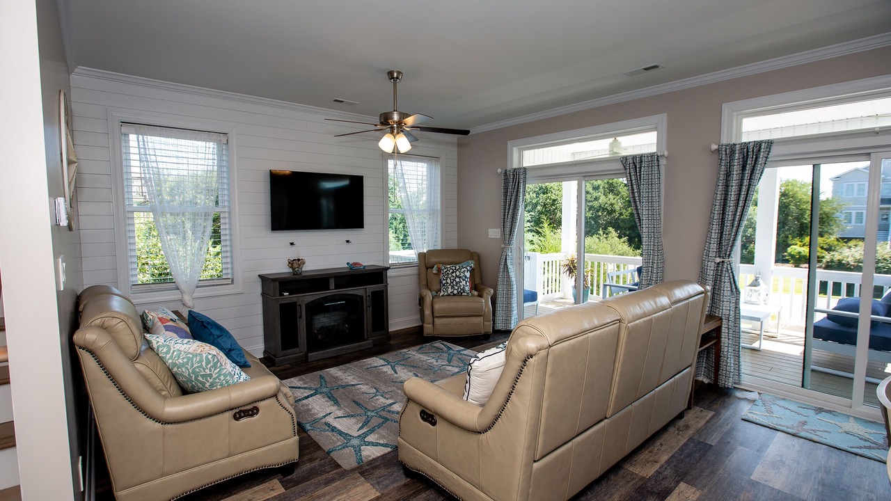 Photo of Livingroom in Emerald Isle