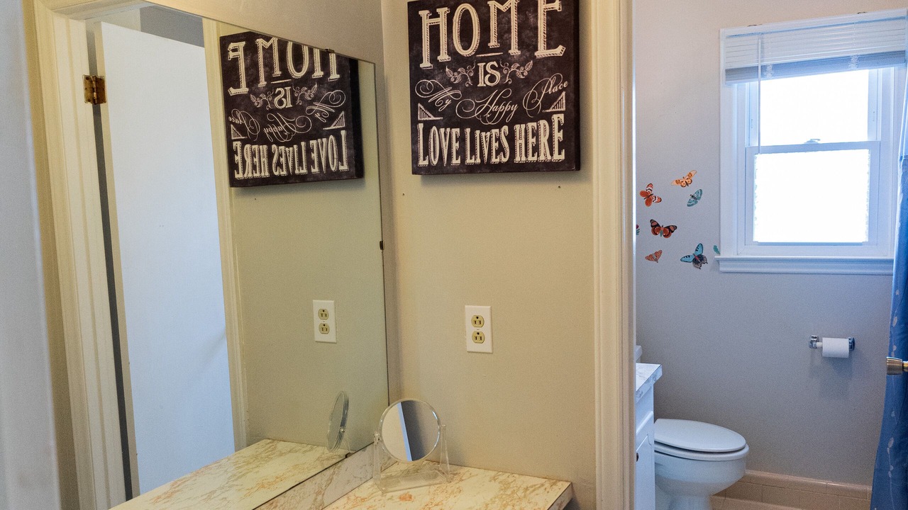 Photo of Bathroom in Ashbrook - Clawson Village