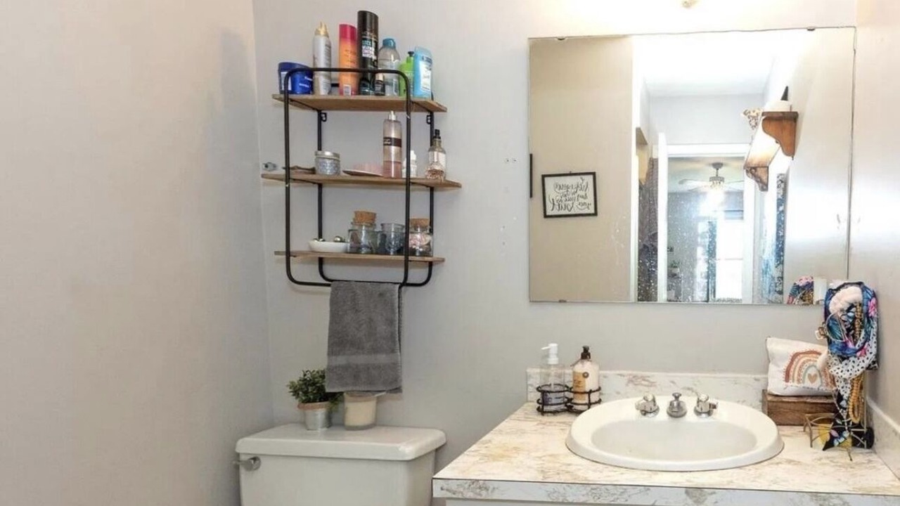 Photo of Bathroom in Ashbrook - Clawson Village