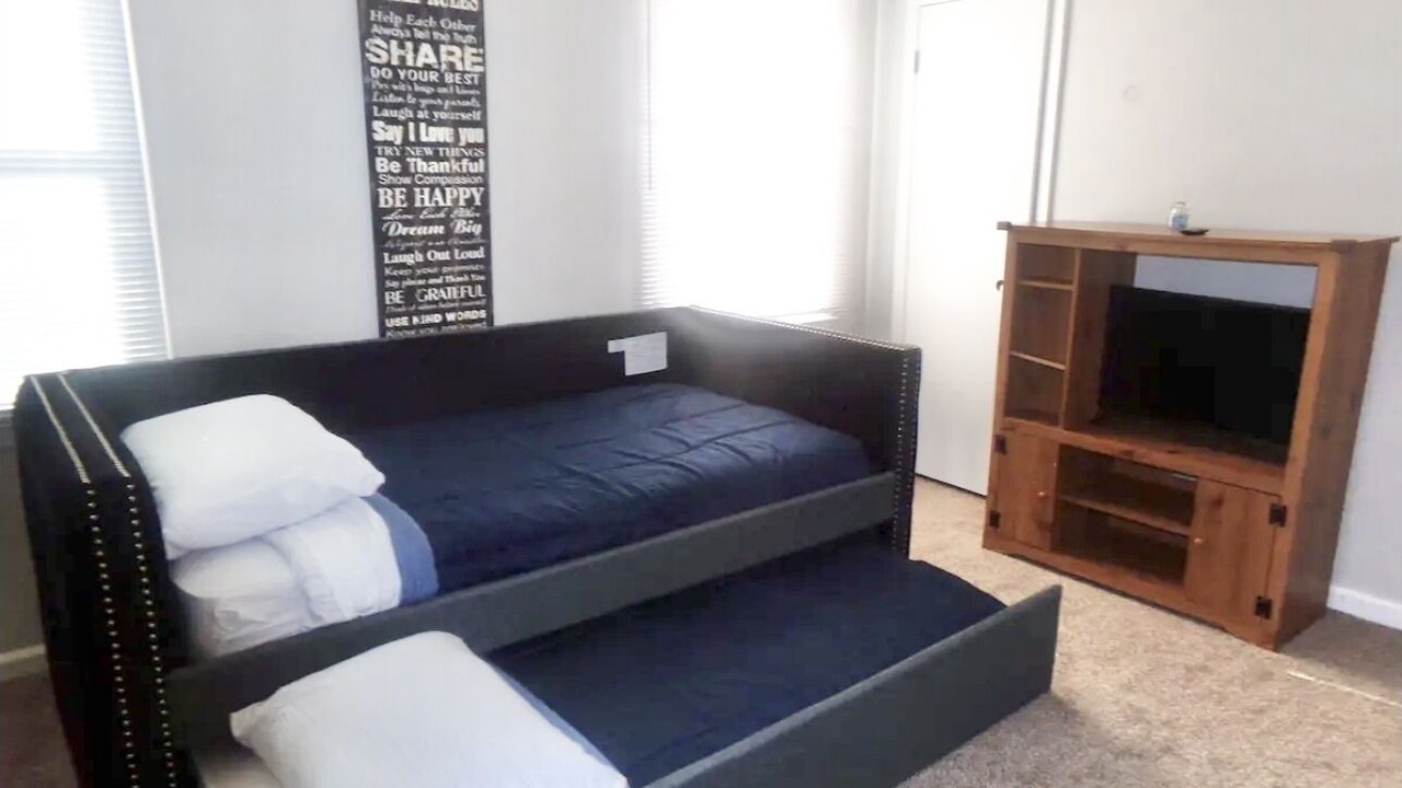 Photo of Bedroom in Ashbrook - Clawson Village