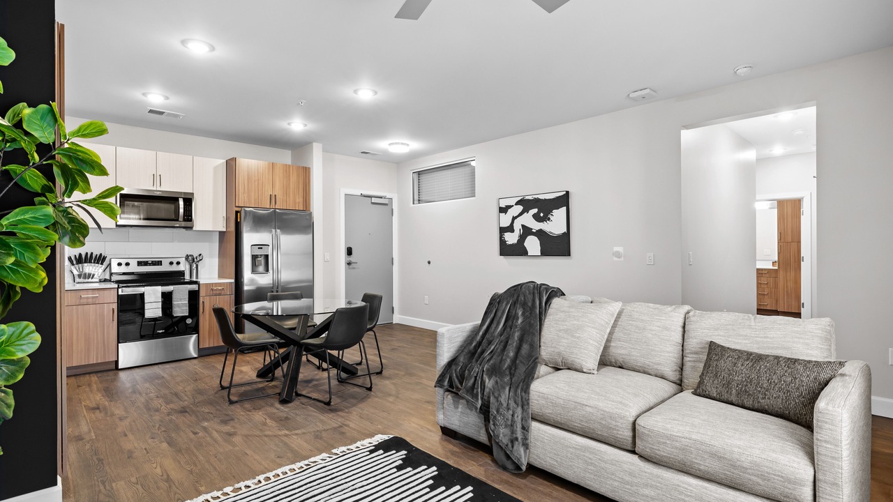 Photo of Livingroom in Eighth Avenue