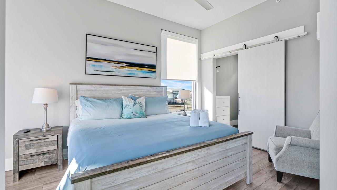 Photo of Bedroom in Carolina Beach