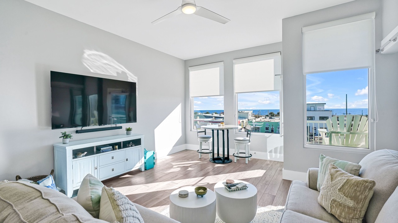 Photo of Livingroom in Carolina Beach