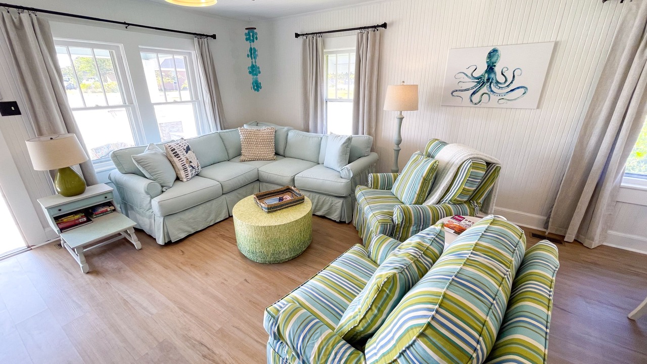 Photo of Livingroom in Swansboro