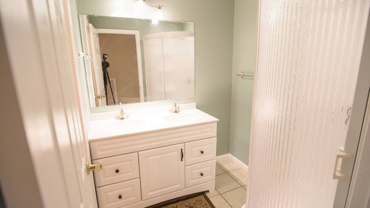 Photo of Bathroom in Westlake Corner