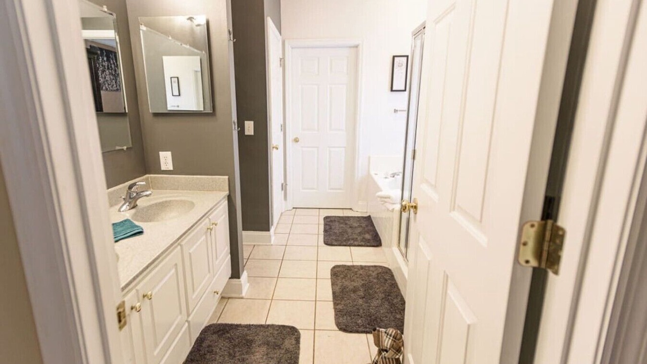 Photo of Bathroom in Westlake Corner