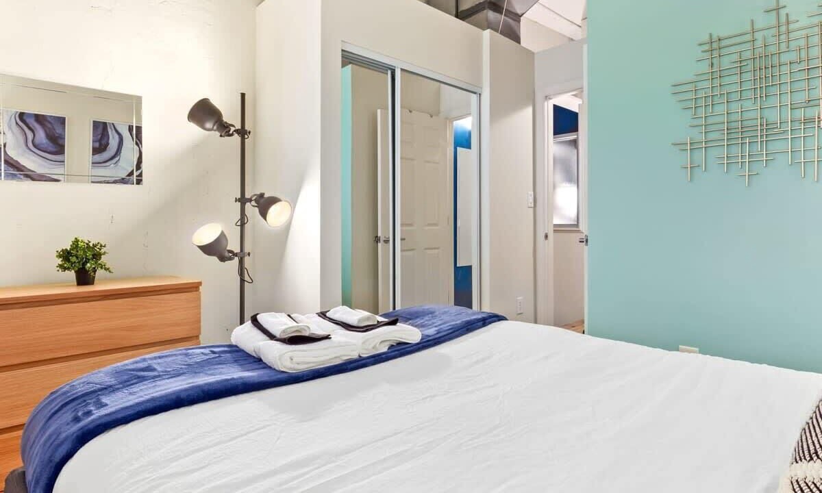 Photo of Bedroom in Downtown