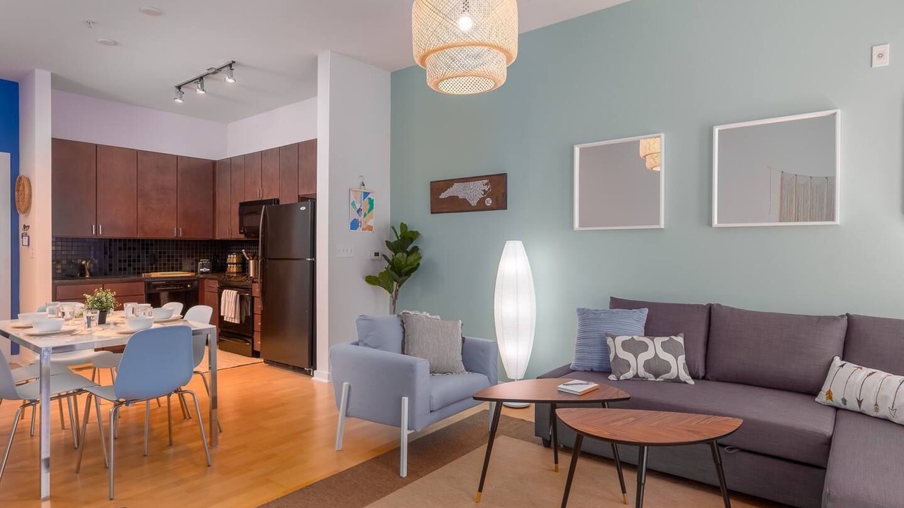 Photo of Livingroom in First Ward