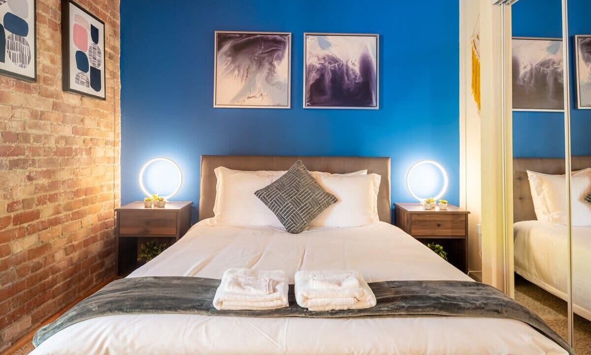 Photo of Bedroom in Downtown