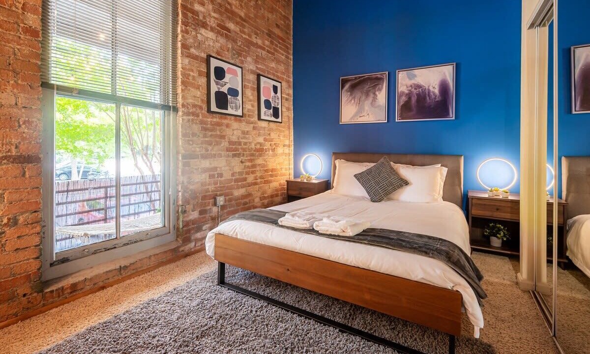 Photo of Bedroom in Downtown