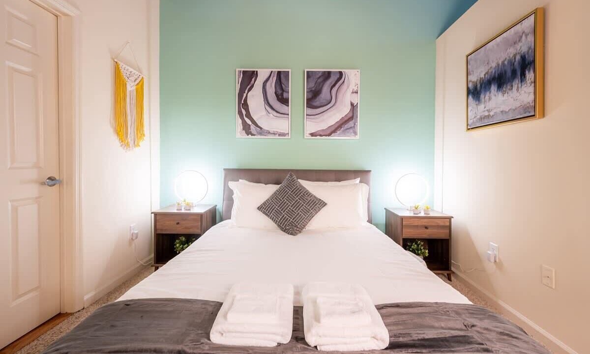 Photo of Bedroom in Downtown
