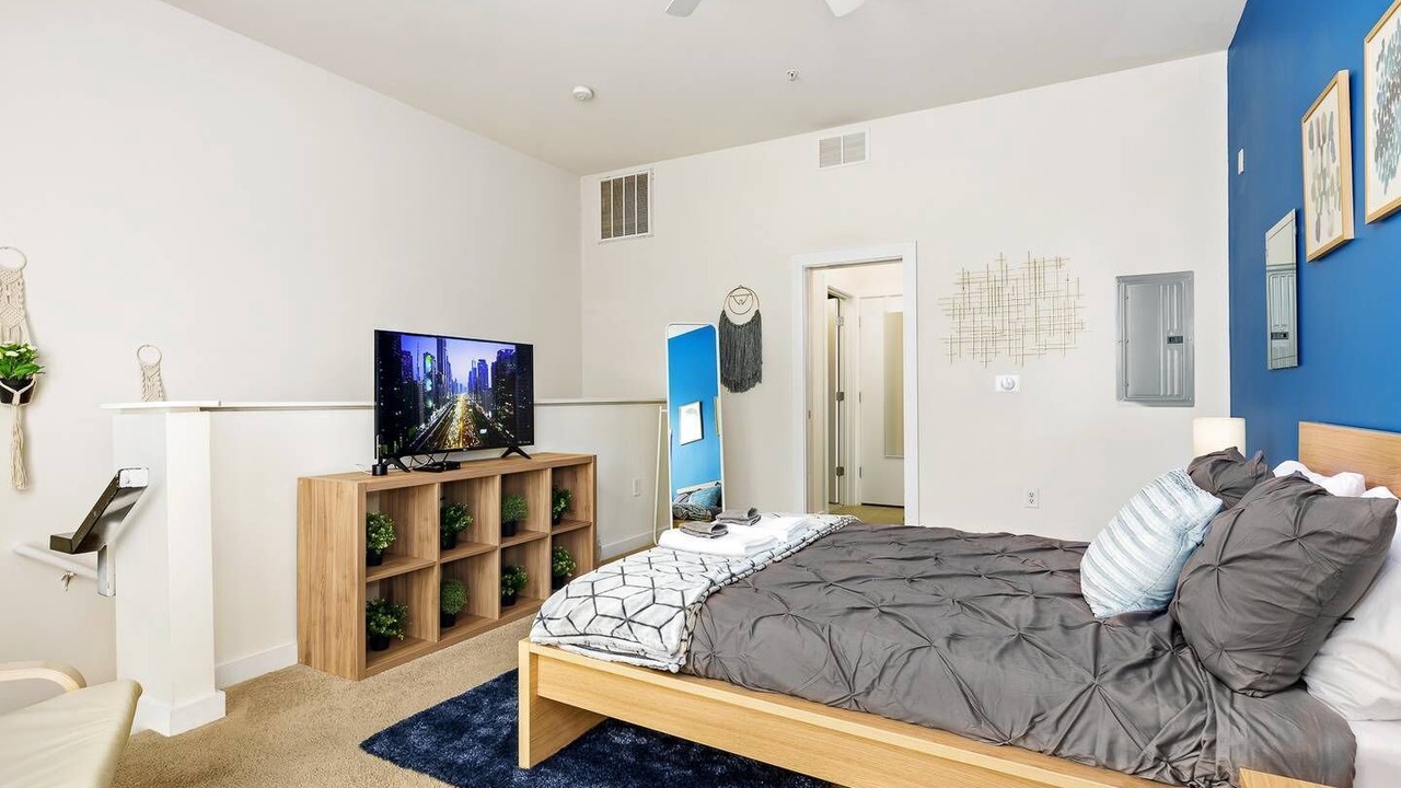Photo of Bedroom in First Ward