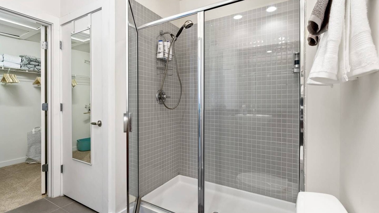 Photo of Bathroom in First Ward