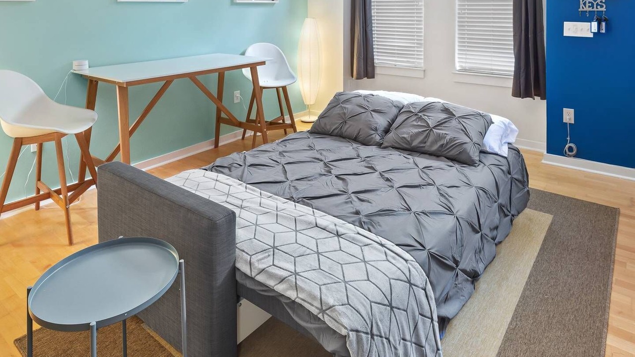 Photo of Bedroom in First Ward